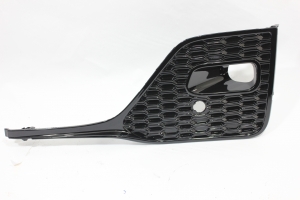 Moldura Farol Auxiliar Hilux Sw4 21/22 C/Furo Ld