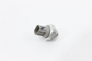 Sensor Pressostato Ar Hilux  3.0 05/15 Usado (587)