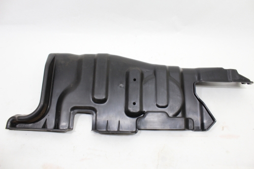 Tampa Lateral Acab Motor Galant 96/99  Original Mb865381