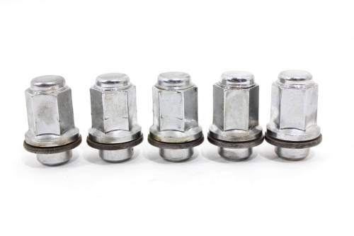 Porca Roda Jg Tiggo 09/12 Usado (429)