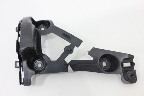 Suporte Guia Para-choque  Tras Ld Peugeot 2008 Griffe 15/20 Usado (232)