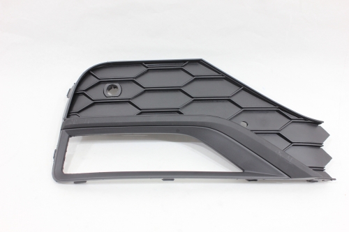 Moldura Farol Auxiliar Amarok 17/... Le S/Furo P/Sensor (Friso Cromado)