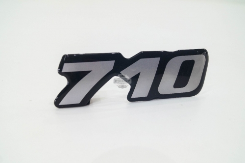 Emblema Mb '710'