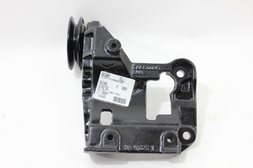 Suporte Alternador Triton Hpe 08/15 Usado (089)