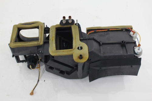 Caixa Evaporadora Ar Quente com Radiador Ranger 05/12 Usado (493)